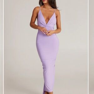Elegant Lavender Spaghetti Strap Maxi Dress